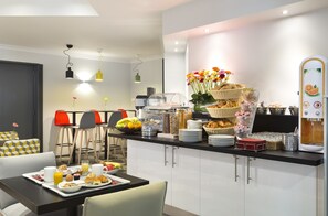 Daily buffet breakfast (EUR 15 per person)