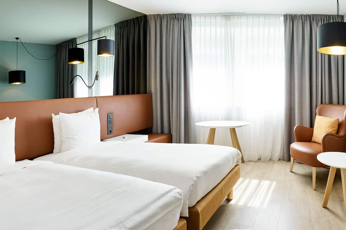 Premium Room | Television