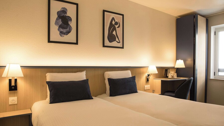 Kyriad Villefranche sur Saone Porte du Beaujolais -Rénové-