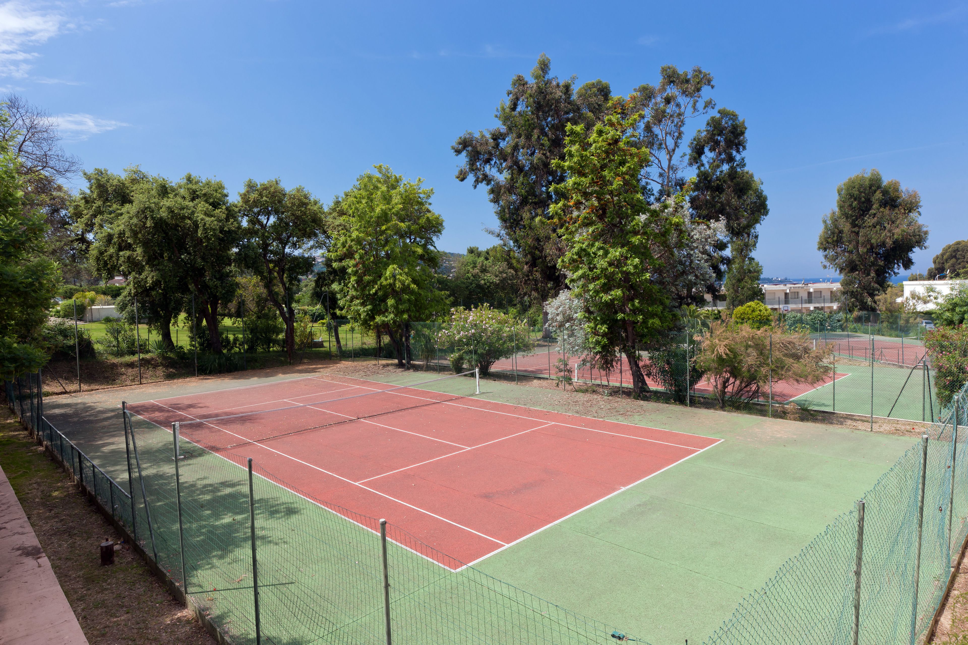tennis court