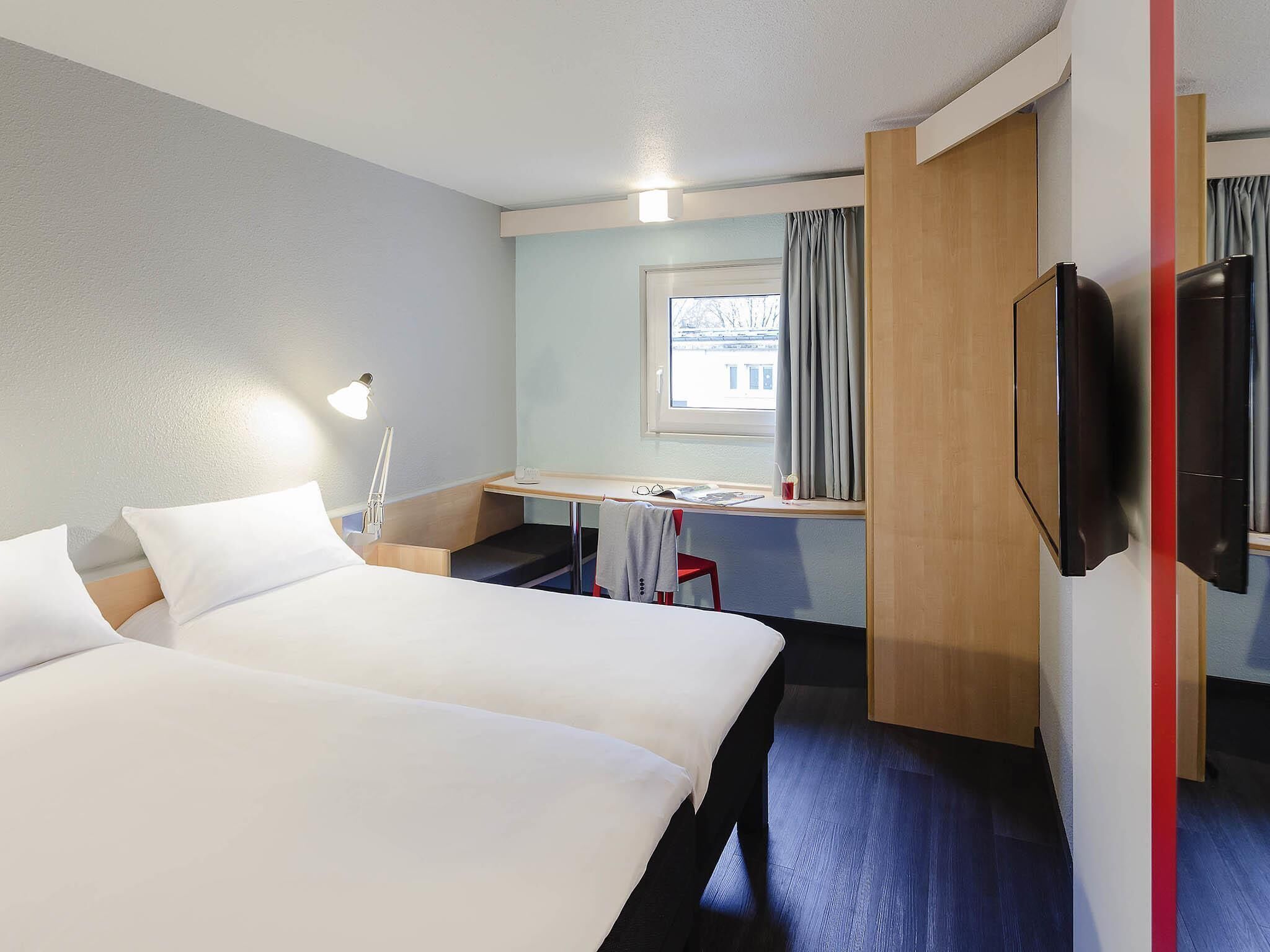 Standard Room, 2 Single Beds