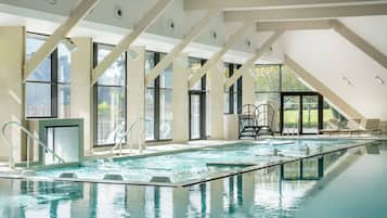 Piscine couverte, piscine extérieure, cabanons gratuits