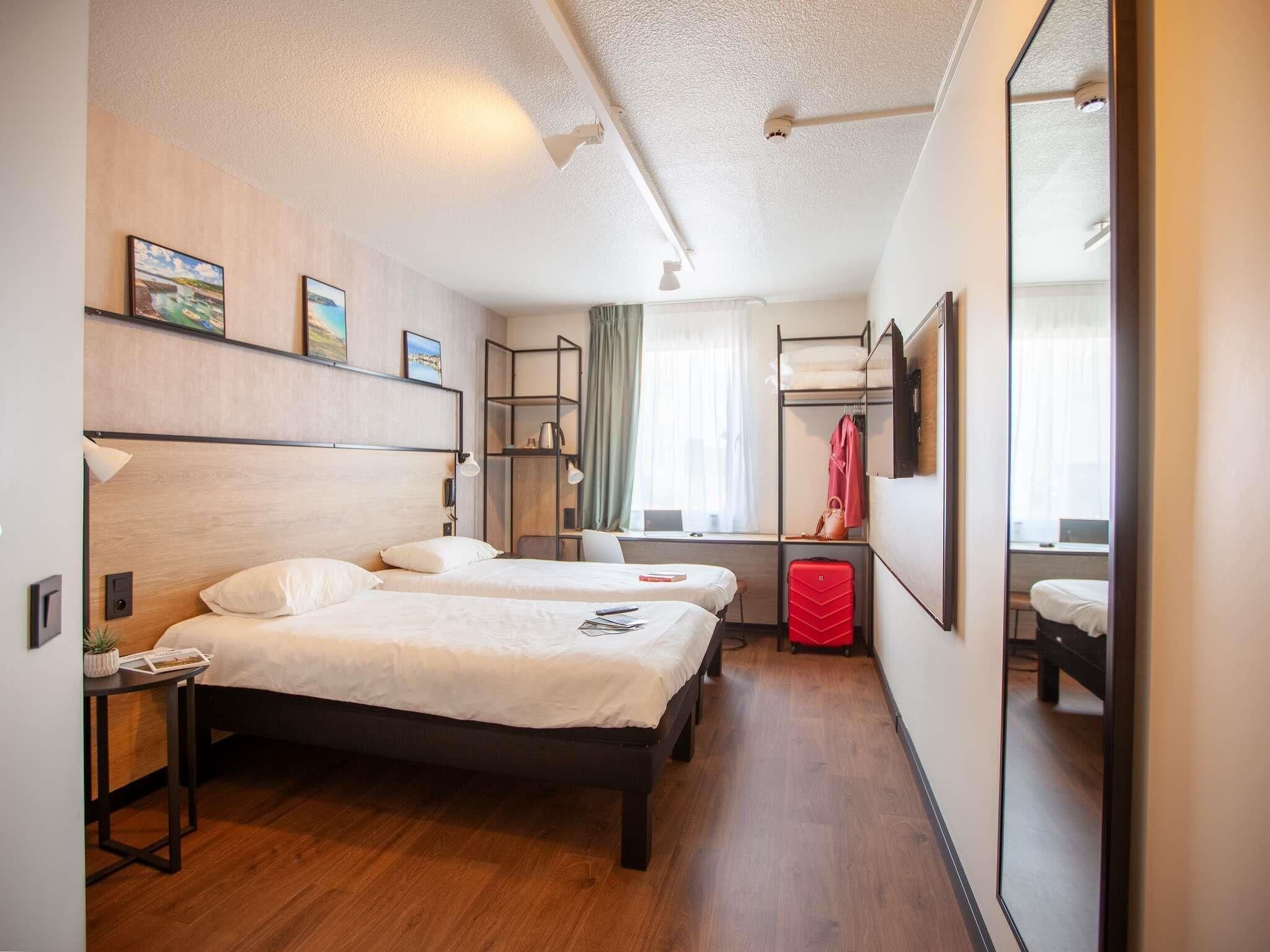 Standard Room, 2 Single Beds