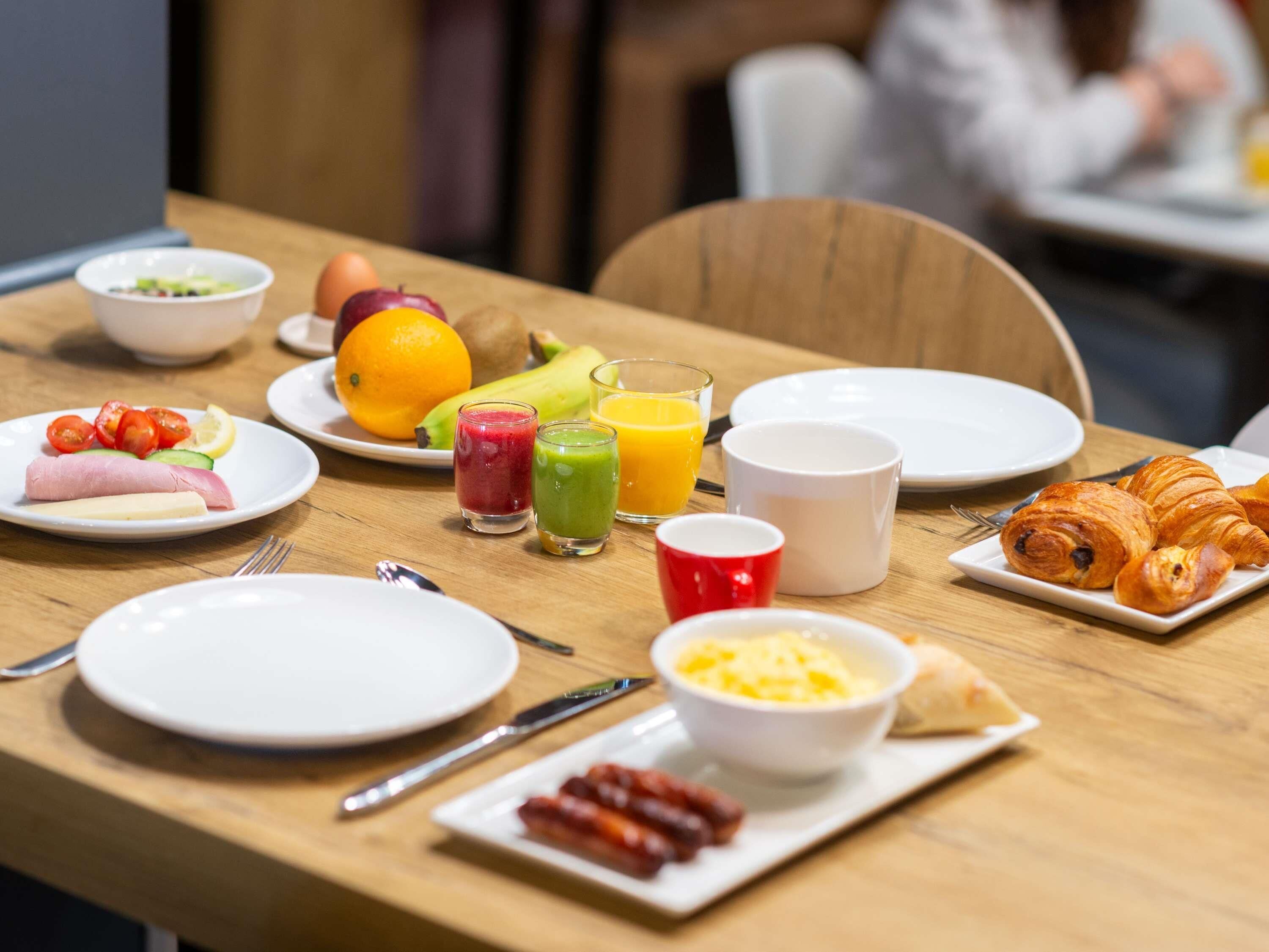 daily buffet breakfast (eur 13.90 per person)