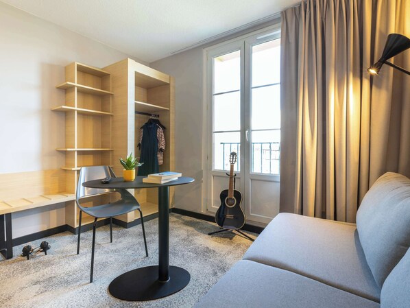 Superior Room, 1 Double Bed with Sofa bed | Desk, blackout curtains, soundproofing, iron/ironing board