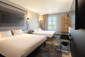 Superior Room, 1 Double Bed with Sofa bed | Desk, blackout drapes, soundproofing, iron/ironing board