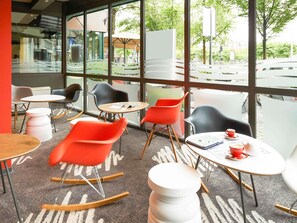 Bar (on property) - ibis Strasbourg Centre Gare (Strasbourg)