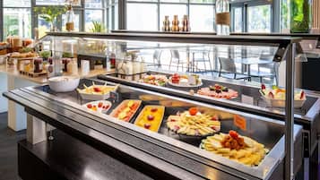 Desayuno buffet incluido todos los días