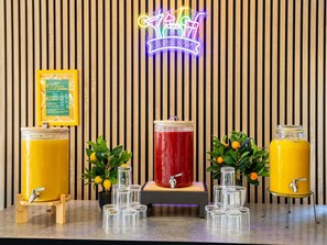 Free daily buffet breakfast - ibis Styles Paris Bercy (Paris)