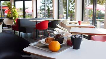 Daily buffet breakfast for a fee
