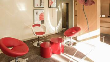 Premium bedding, in-room safe, desk, soundproofing