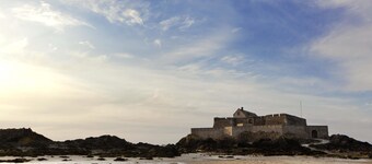 ibis Saint Malo La Madeleine