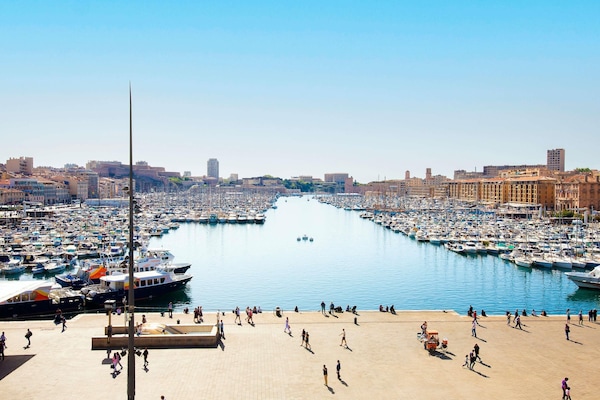 Premium bedding, pillow-top beds, free minibar, in-room safe