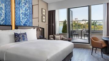 Room, 1 King Bed, Park View (Balcony) | Egyptian cotton sheets, premium bedding, down comforters