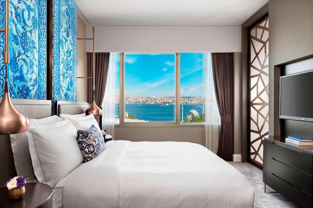 Club Suite, 1 Bedroom | 1 bedroom, Egyptian cotton sheets, premium bedding, down comforters