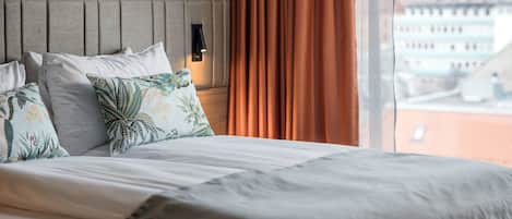 Standard Suite, 1 Double Bed with Sofa bed, Non Smoking