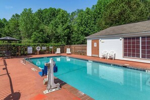 Seasonal outdoor pool