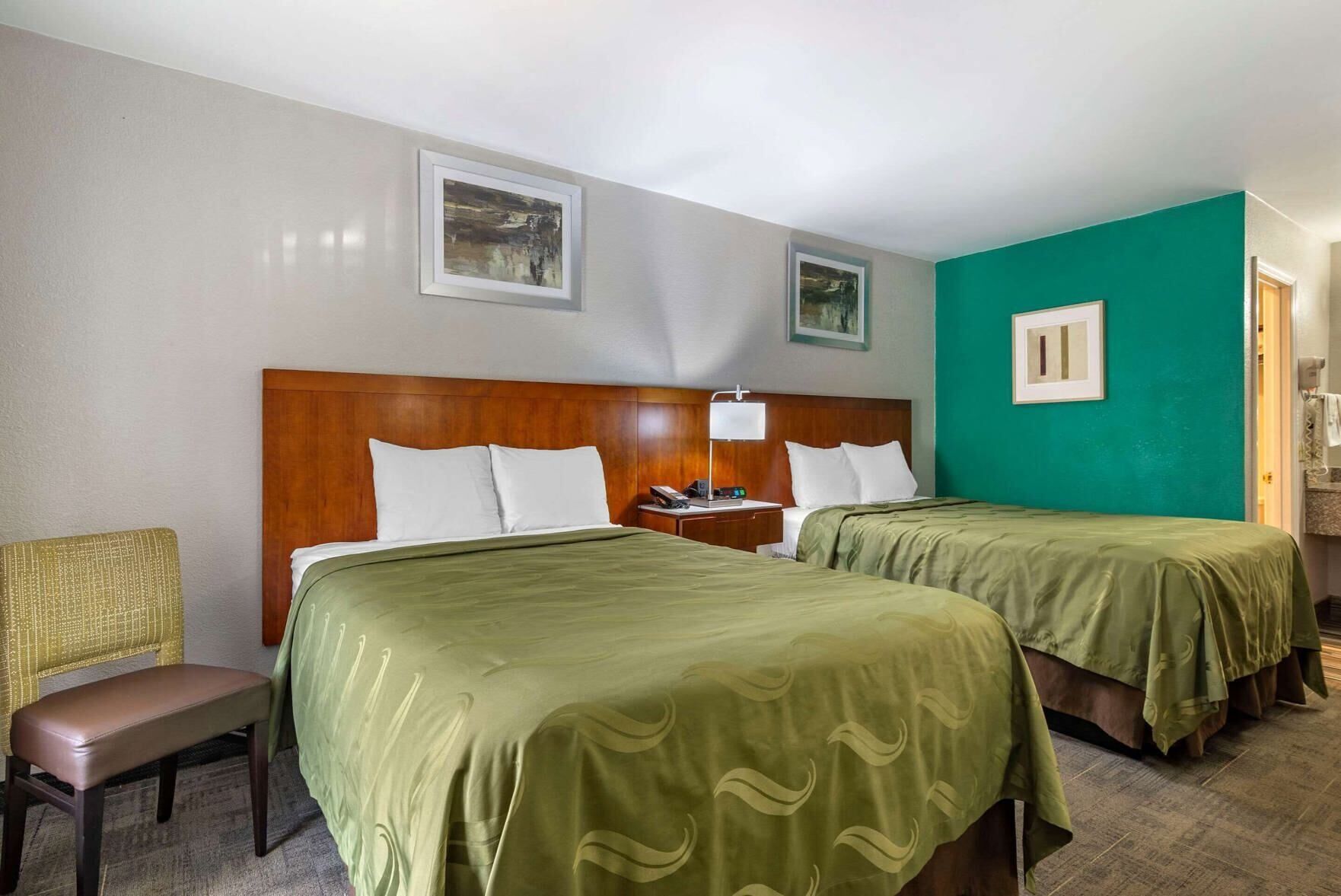 Iron/ironing board, free WiFi, bed sheets, alarm clocks