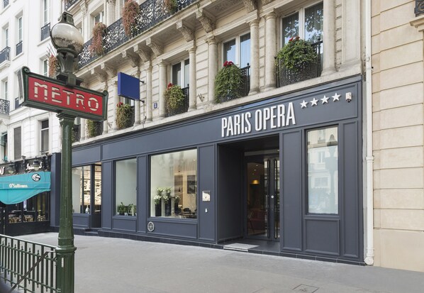Property entrance - Hotel Paris Opera Affiliated by Meliá (Paris)