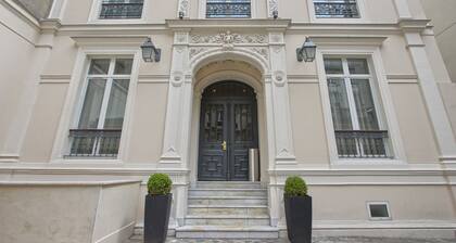 Timhotel Opera Blanche Fontaine