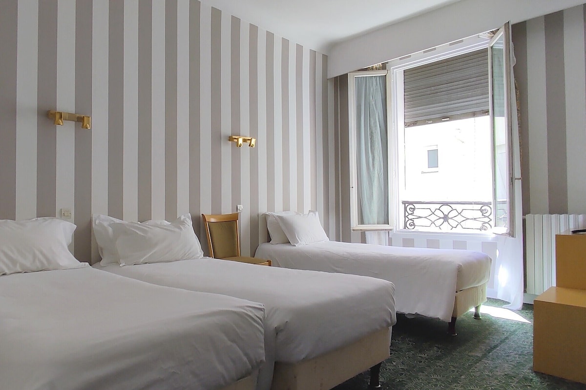 In-room safe, soundproofing, iron/ironing board (on request)