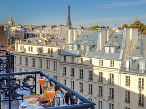 Deluxe room Eiffel view | View from room