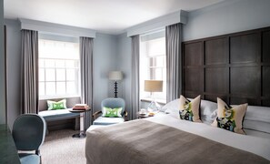 Deluxe Room, 1 King Bed | Premium bedding, in-room safe, individually decorated