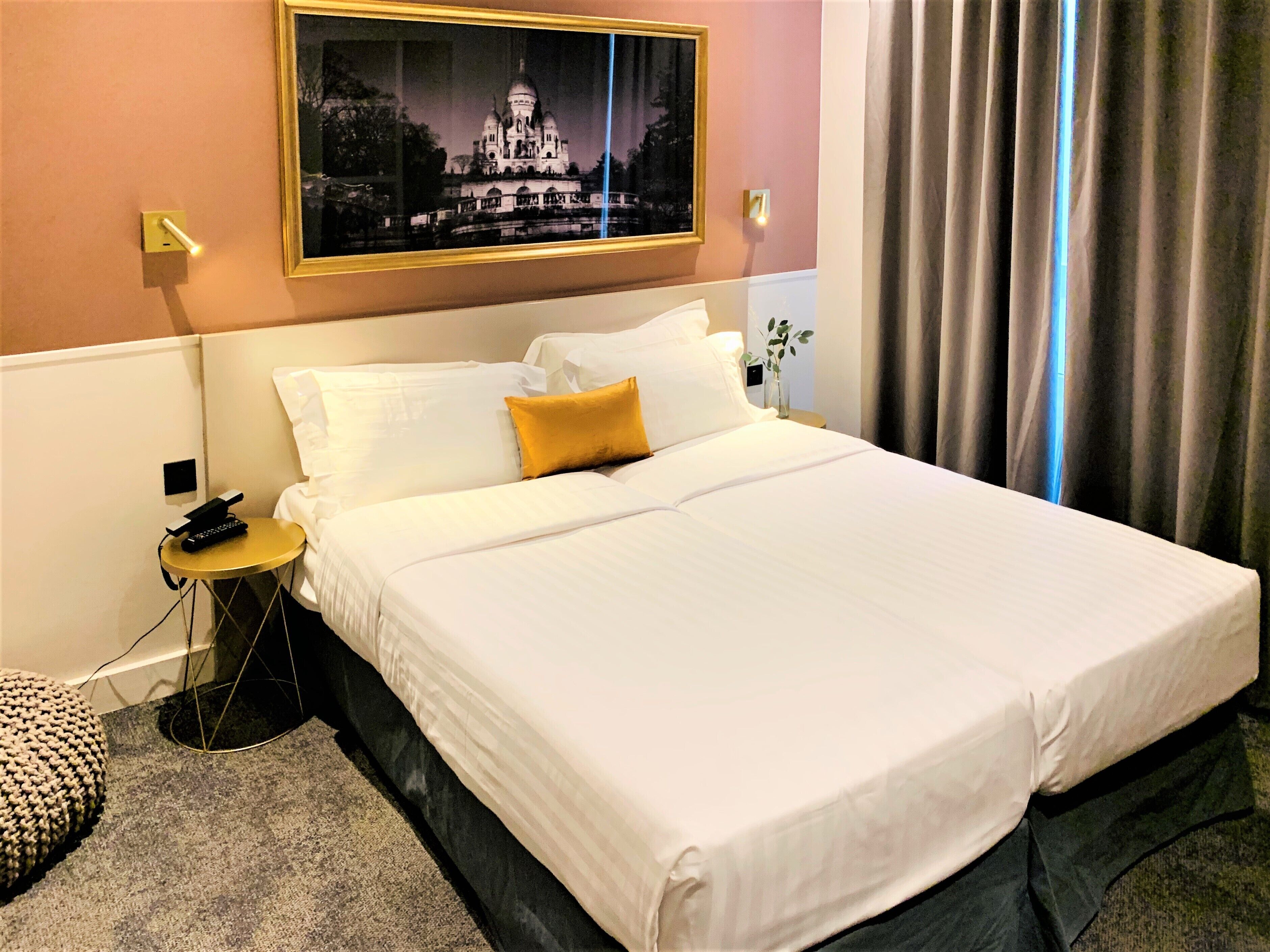 classic twin room | in-room safe, desk, soundproofing, free cots/infant beds