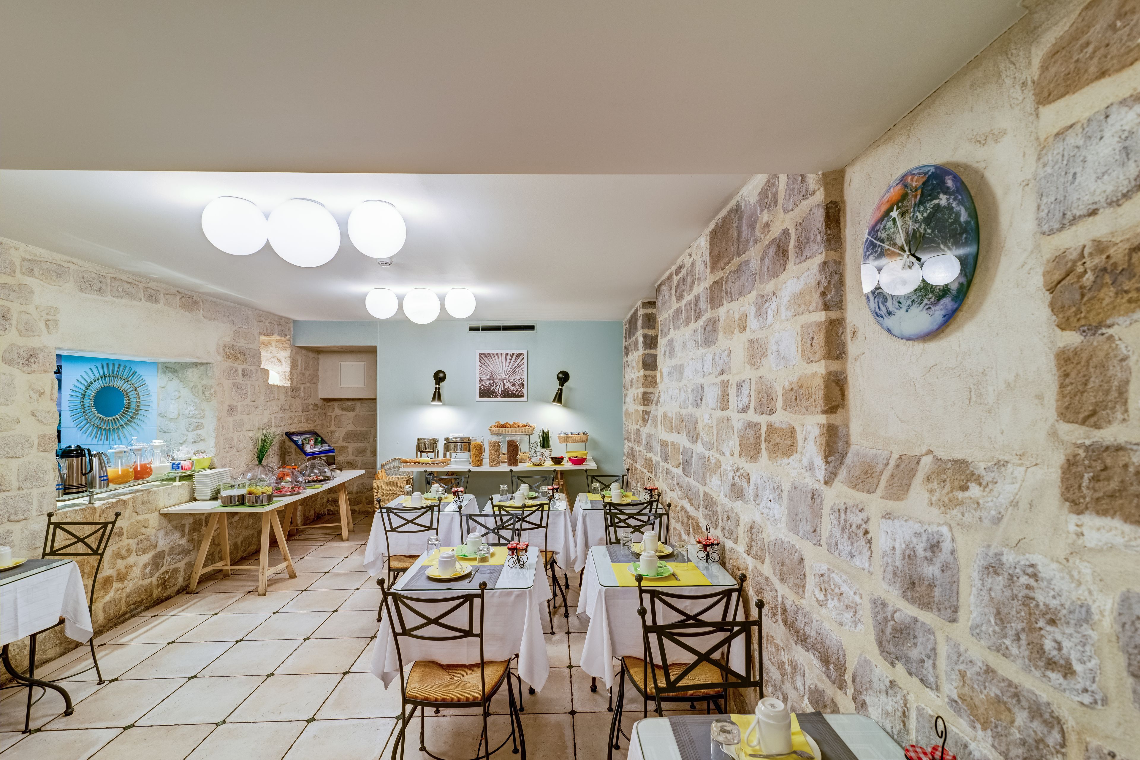 daily buffet breakfast (eur 14 per person)