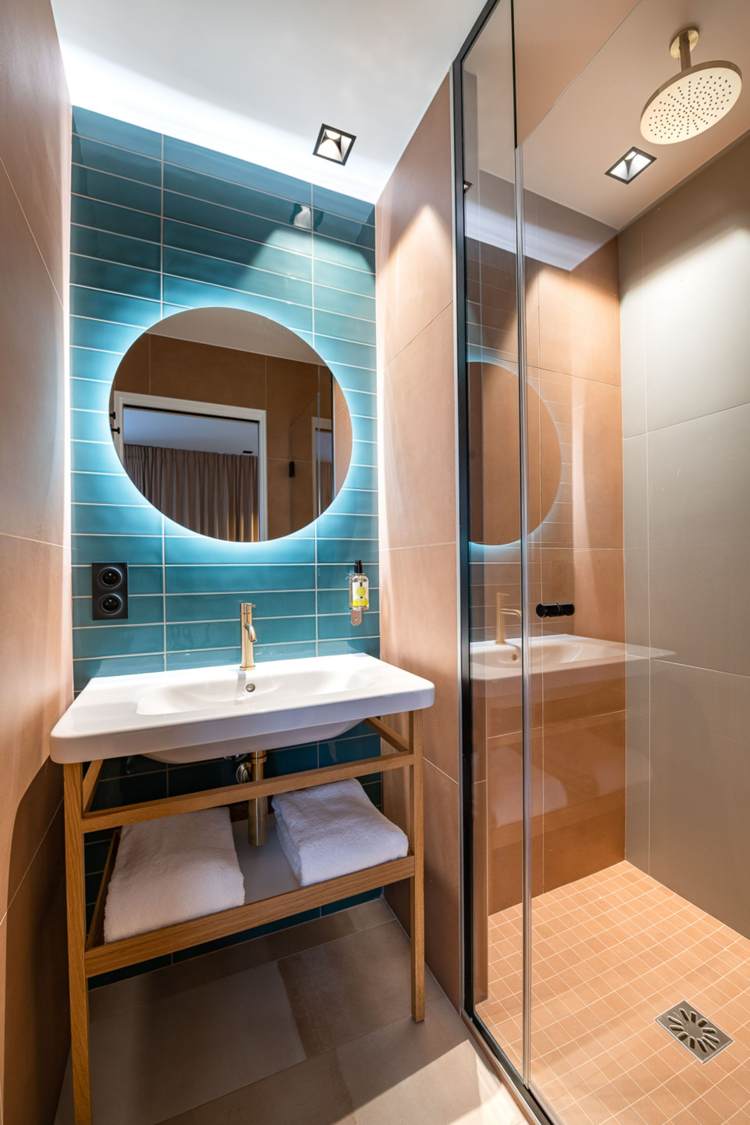 hair dryer, dressing gowns, towels