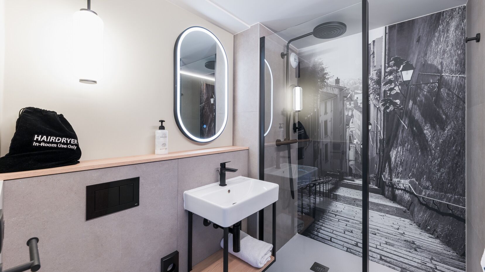 Photo - Campanile NATURE - Lyon Est Bron Eurexpo