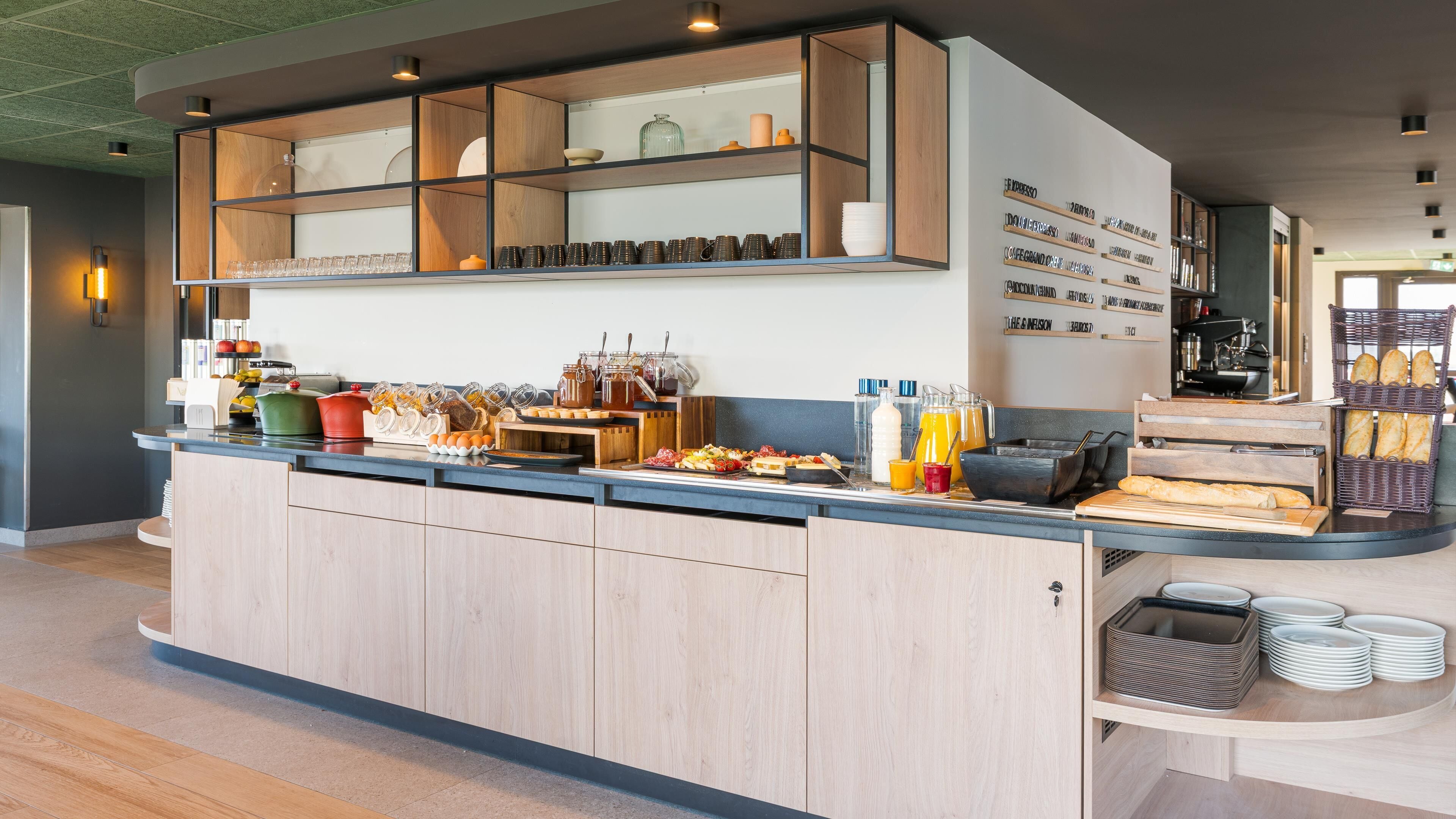 Photo - Campanile NATURE - Lyon Est Bron Eurexpo