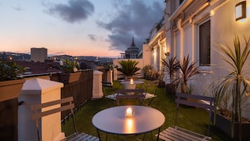 Rooftop terrace