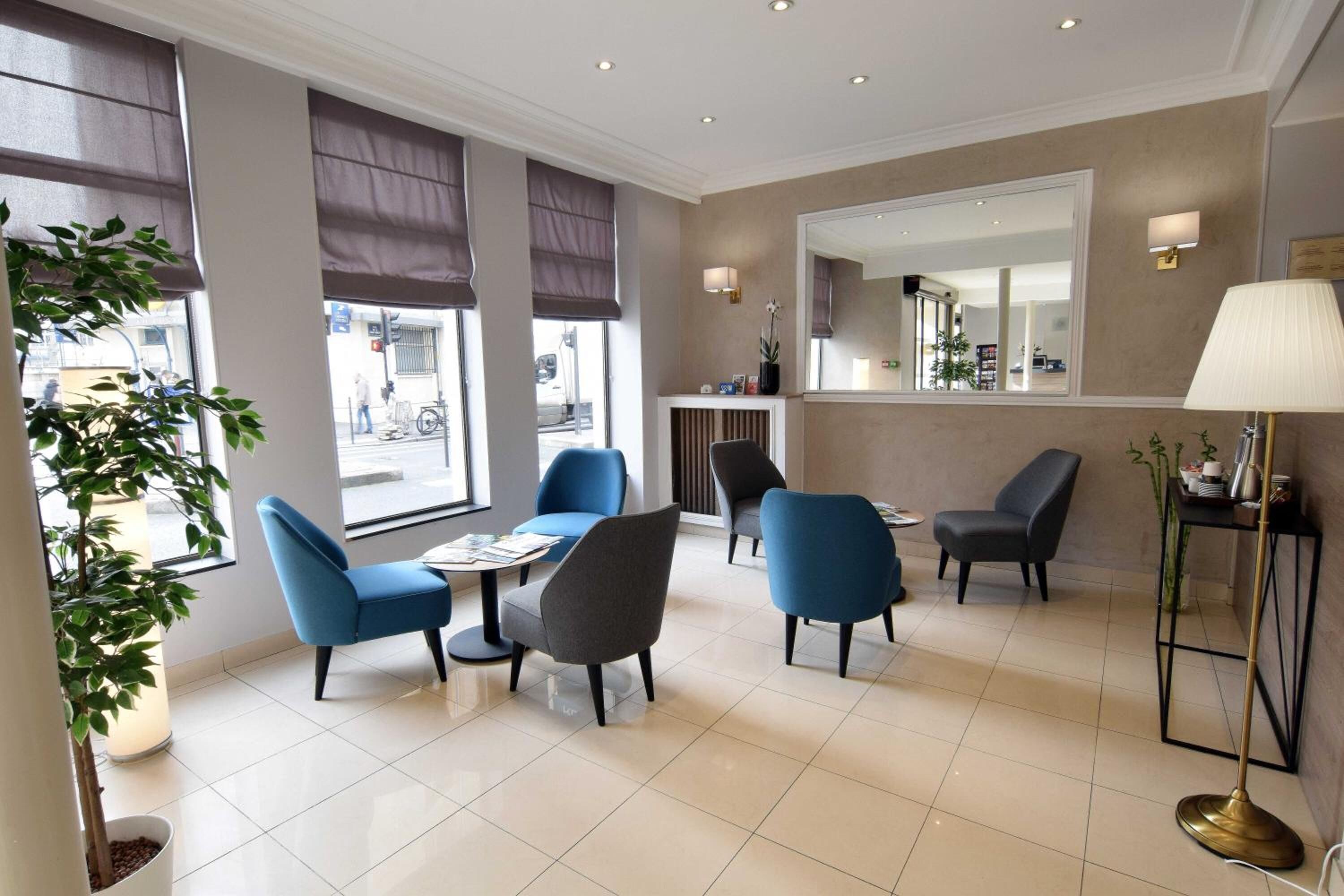 Photo - Alyss Saphir Cambronne Eiffel