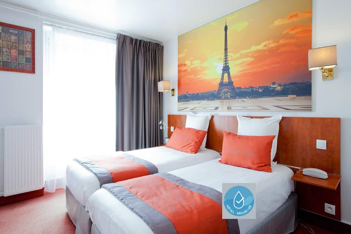 Twin Room