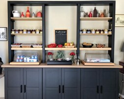 Desayuno buffet todos los días (con cargo)