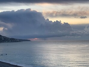 Beach/ocean view