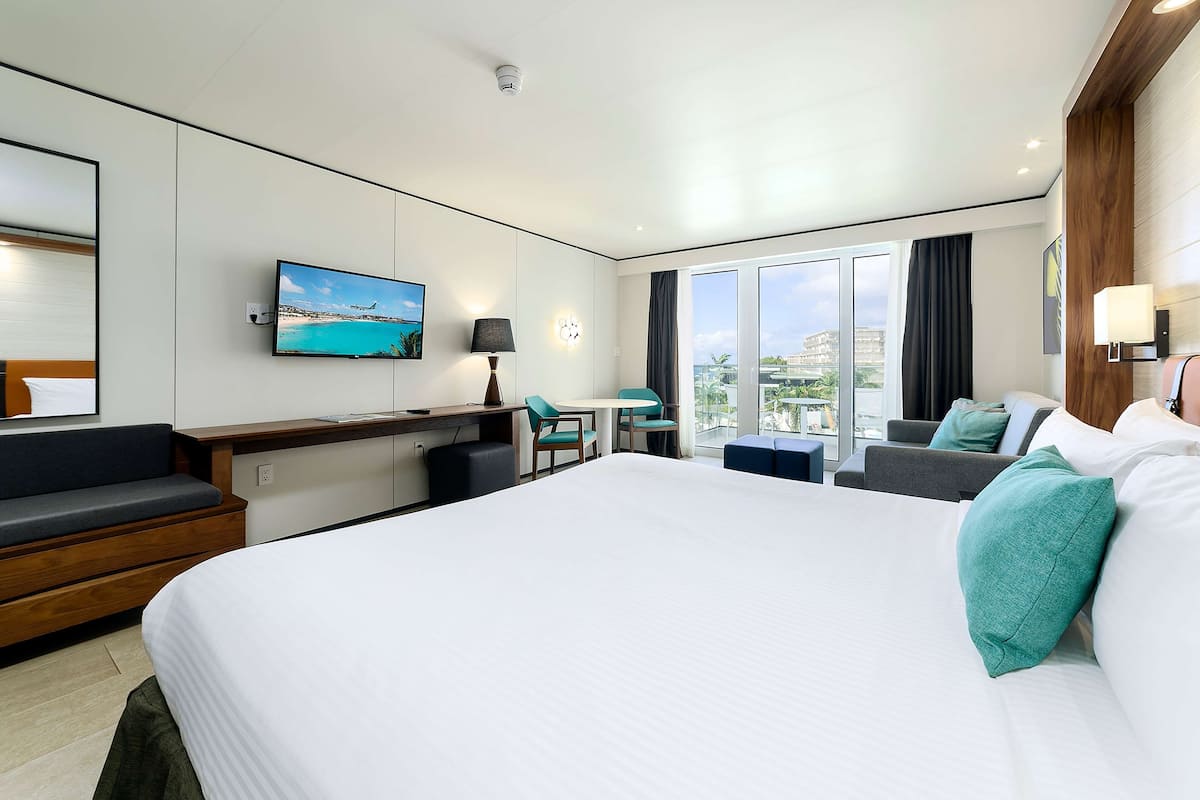 ผ้าปูที่นอน Frette จากอิตาลี, เครื่องนอนระดับพรีเมียม, มินิบาร์ฟรี