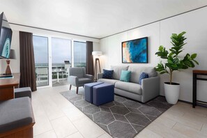 Suite ejecutiva, 1 cama King size y sofá cama (Ultimate Adults-Only One Bedroom Ocea) | Sábanas italianas Frette y ropa de cama de alta calidad 