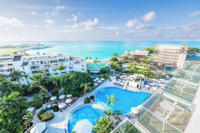 Sonesta Maho Beach All Inclusive Resort Casino & Spa