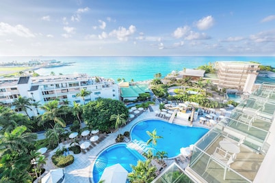 Sonesta Maho Beach All Inclusive Resort Casino & Spa
