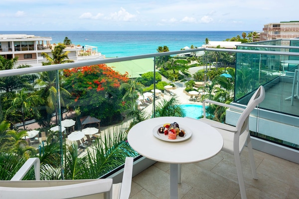 Pemandangan dari kamar