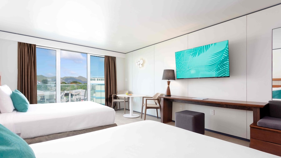 Sonesta Maho Beach All Inclusive Resort Casino & Spa