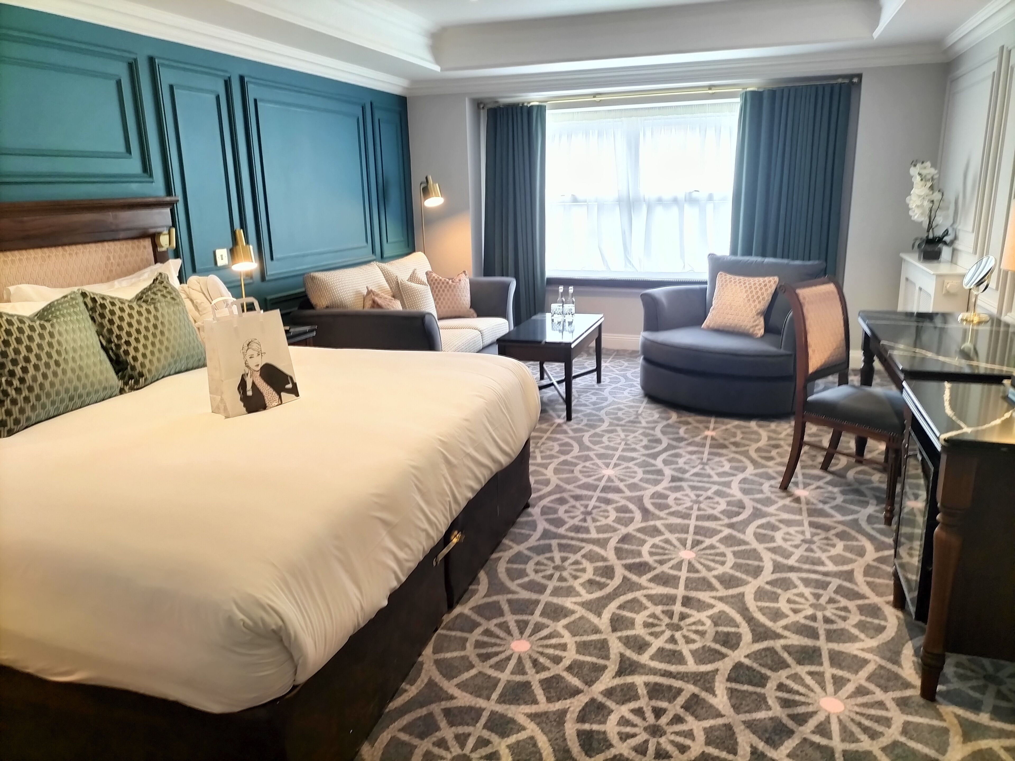 1 bedroom, premium bedding, in-room safe, desk