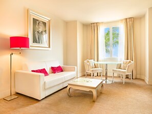 Suite Deluxe | Salle de séjour