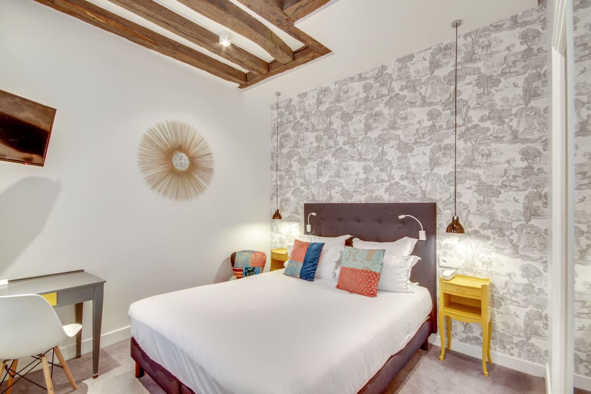 Chambre Double Supérieure | Literie de qualité supérieure, minibar, coffres-forts dans les chambres