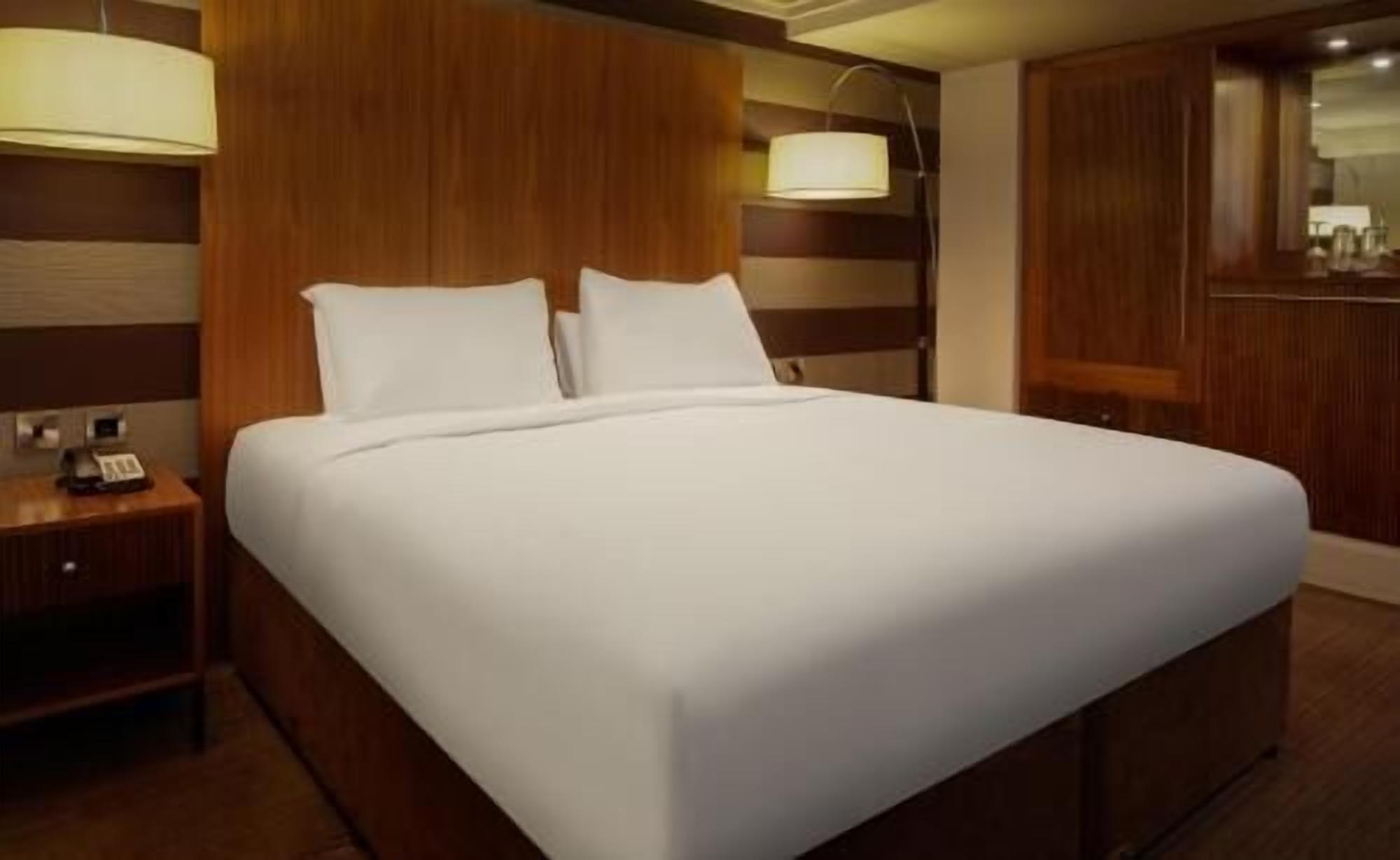1 bedroom, hypo-allergenic bedding, in-room safe, desk