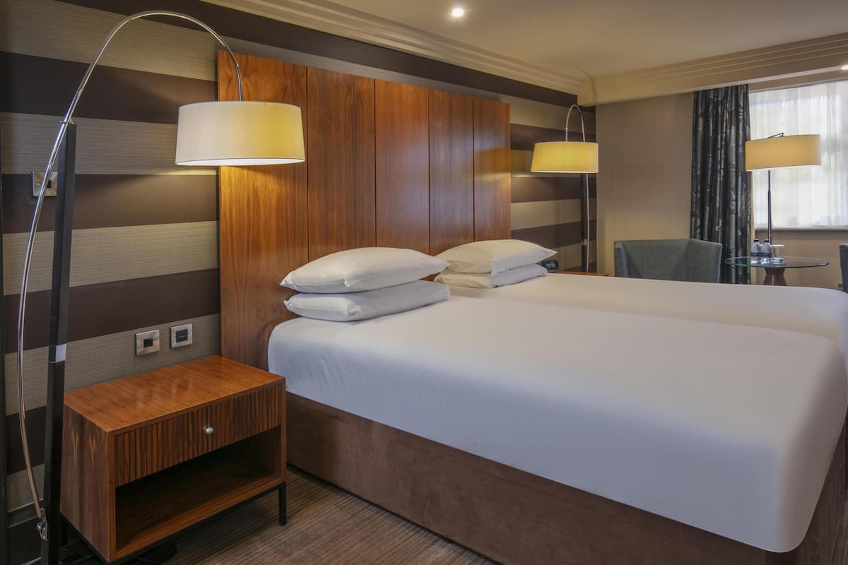 1 bedroom, hypo-allergenic bedding, in-room safe, desk