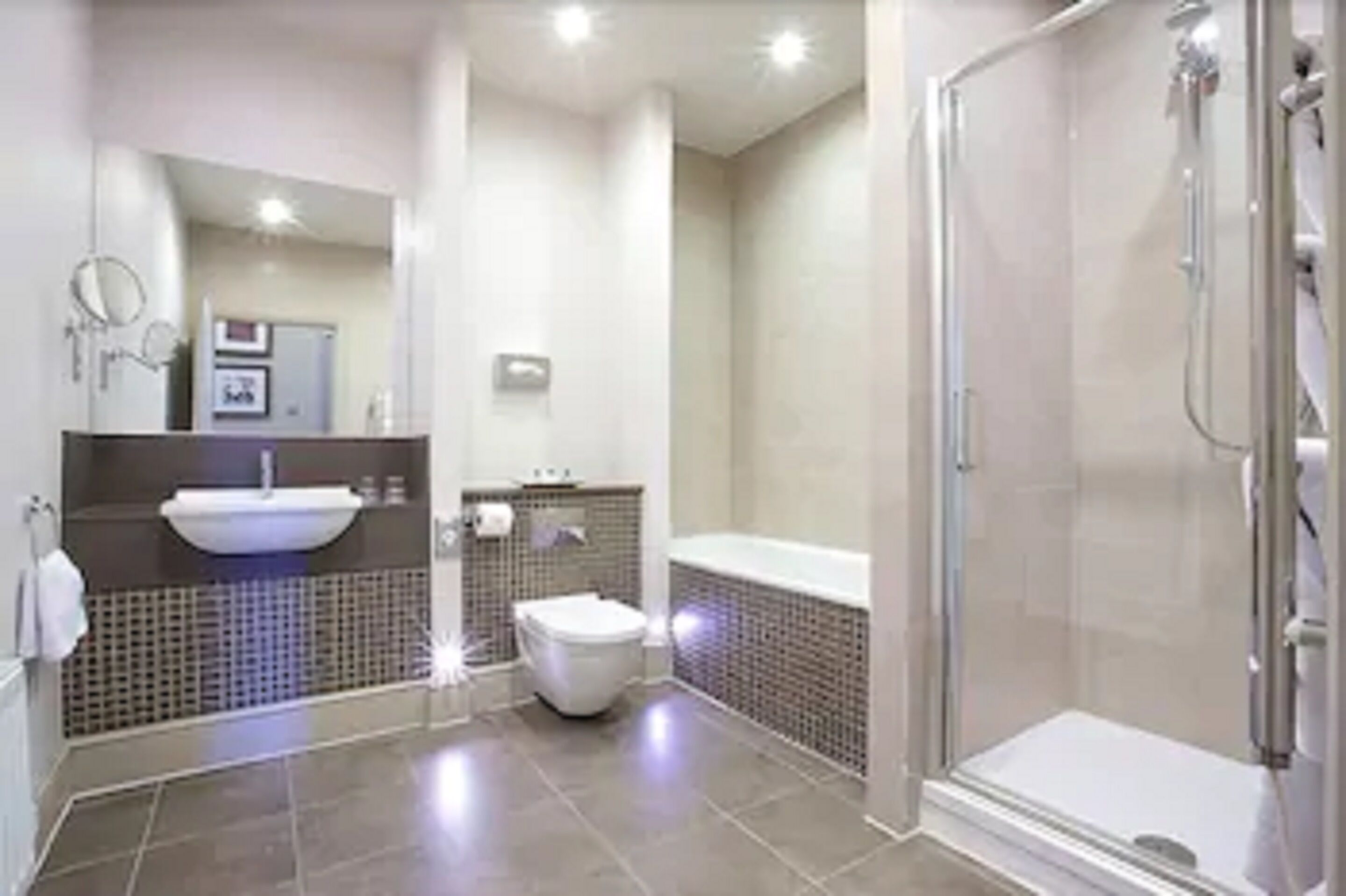 Foto - Coulsdon Manor Hotel and Golf Club