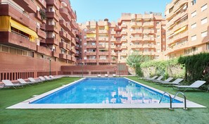 Seasonal outdoor pool